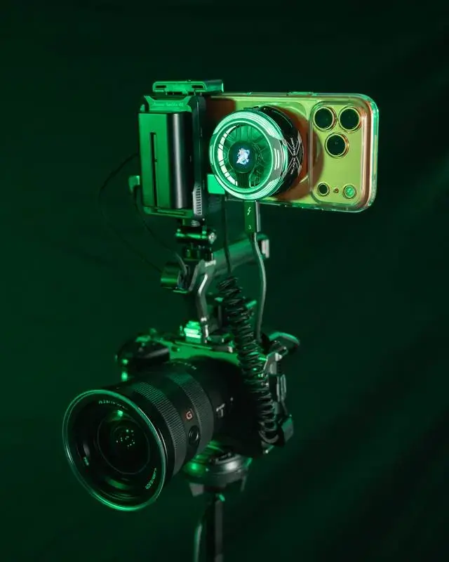 The complete rig from behind with the cooler on the phone